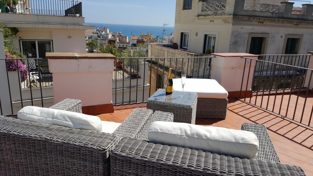 The Sky Attic Apartment Sitges Esterno foto